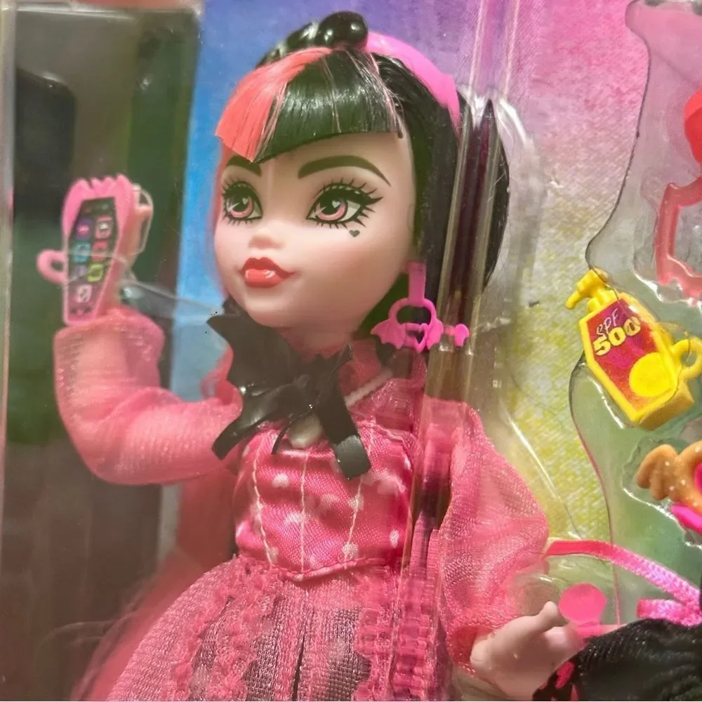 Monster High doll Draculaura count fabulous